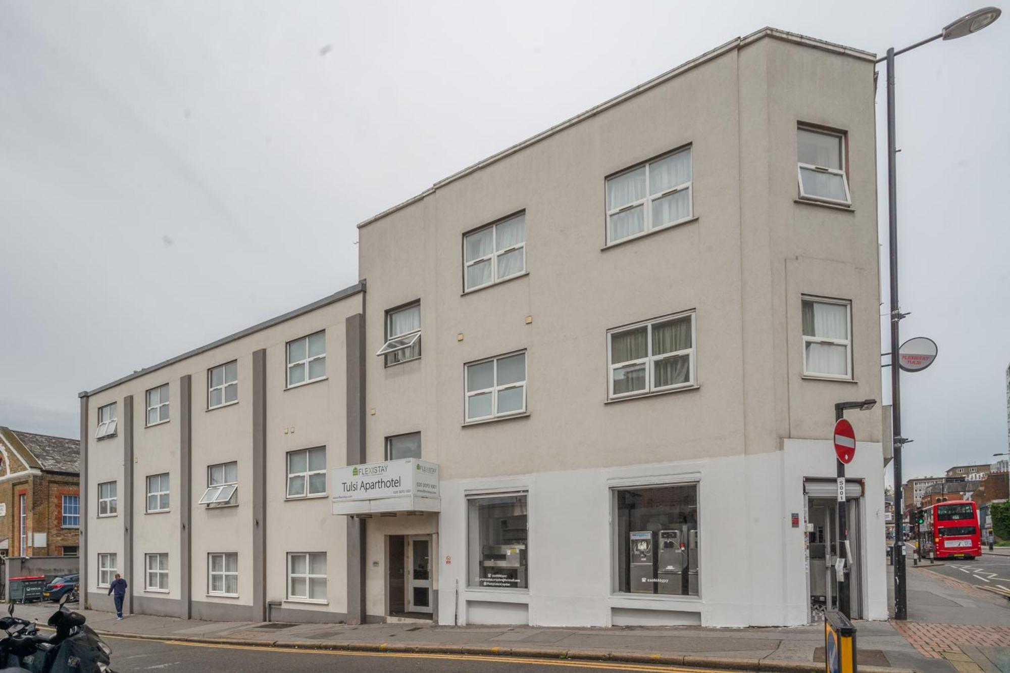Flexistay Tulsi Aparthotel Croydon Eksteriør billede
